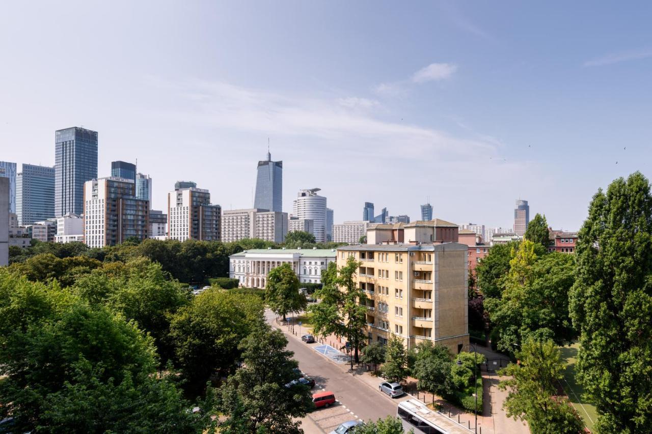 Przechodnia 2 - Good Warszawa